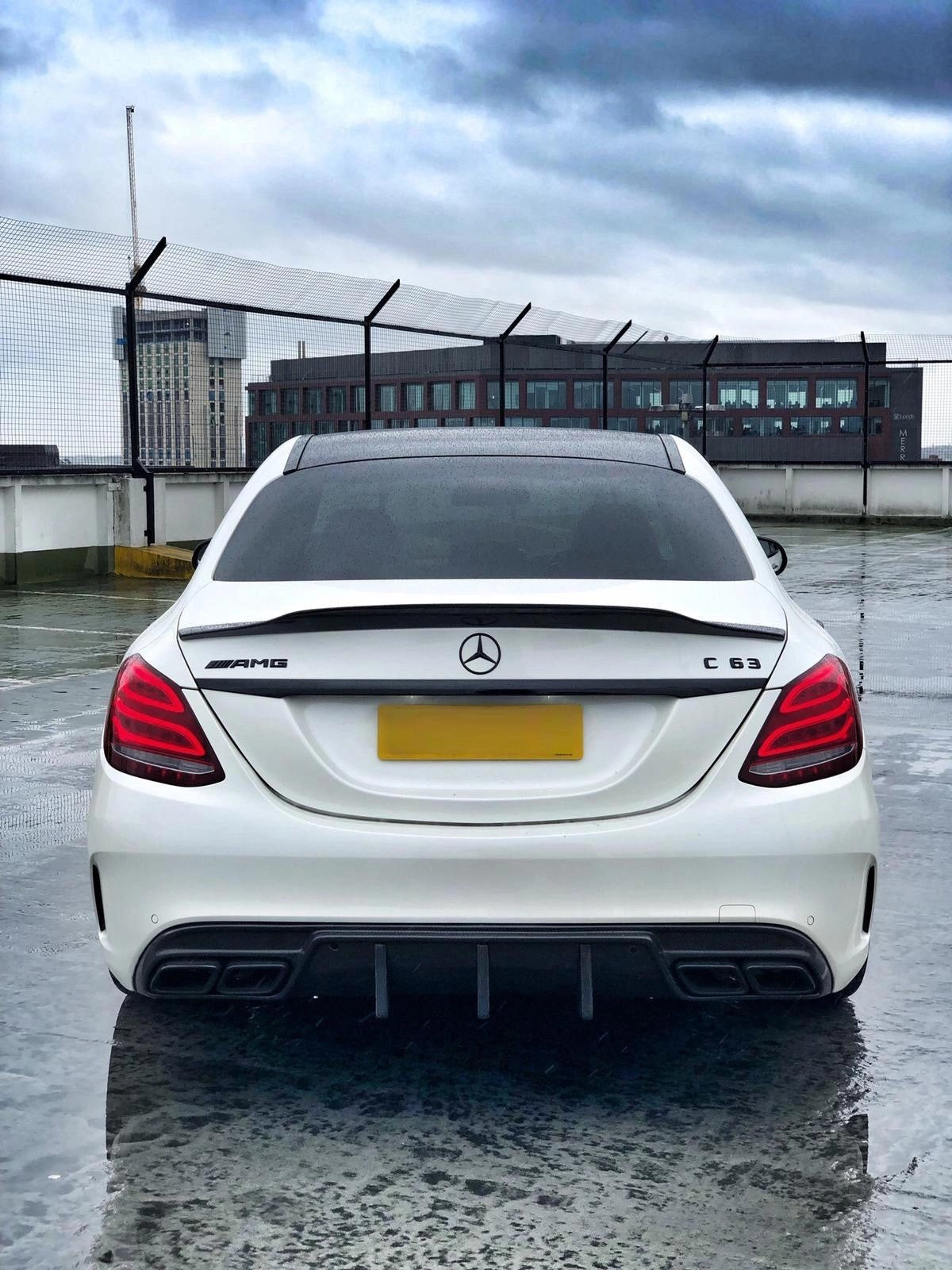 C63W205SaloonDTMDiffuser