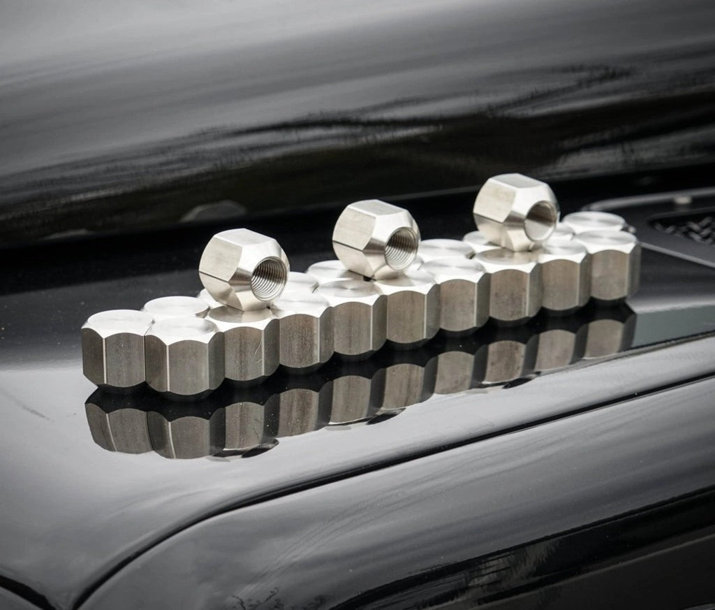 LandRoverDefender316GradeStainlessSteelCappedWheelNuts