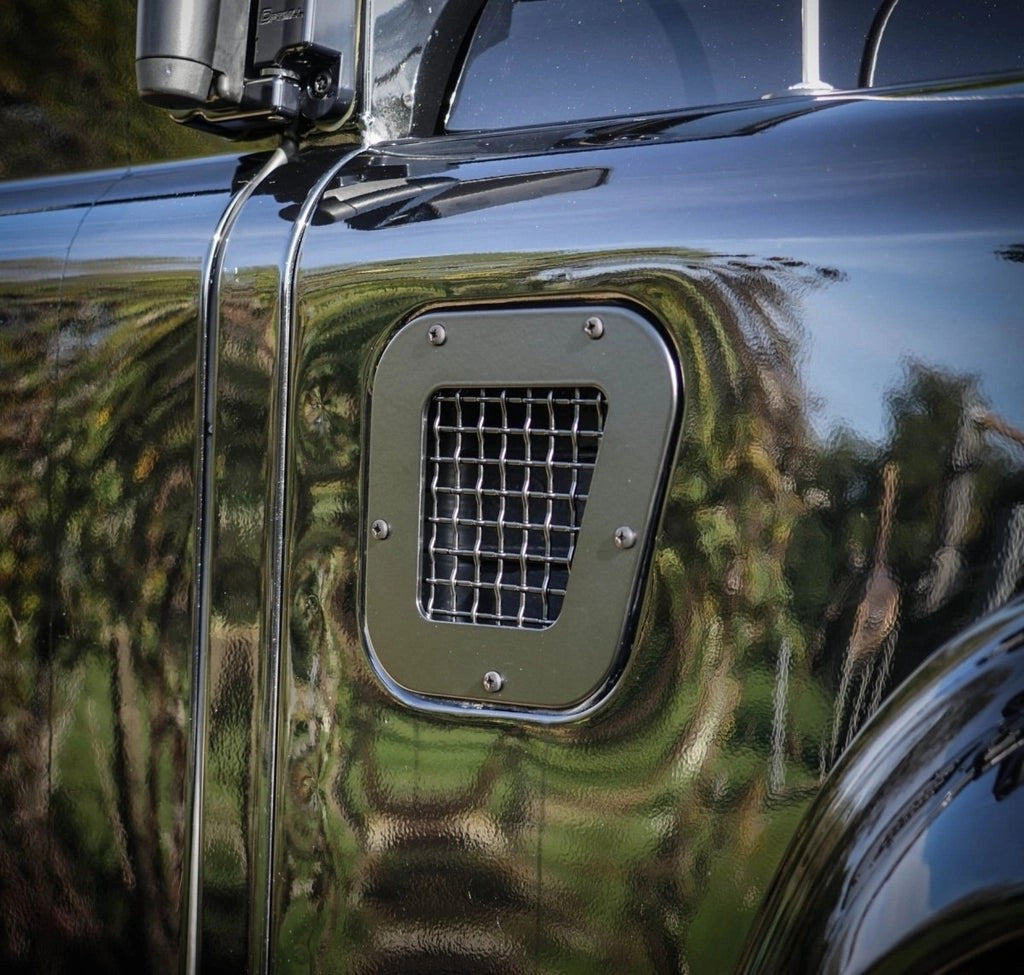 LandRoverDefenderStainlessSteelMeshAirIntake
