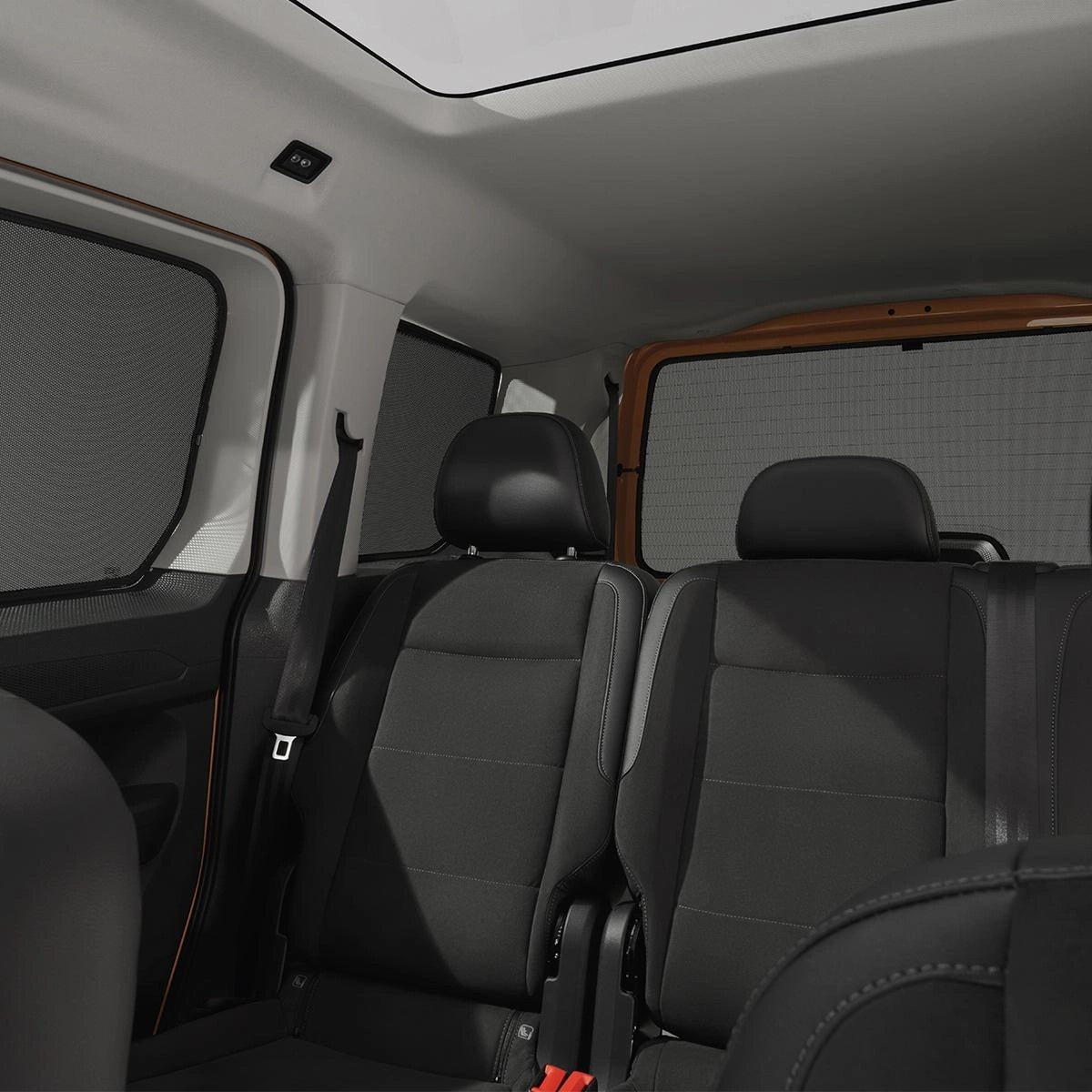 VWCaddy2020-PresentSunblindSetShortWheelbase