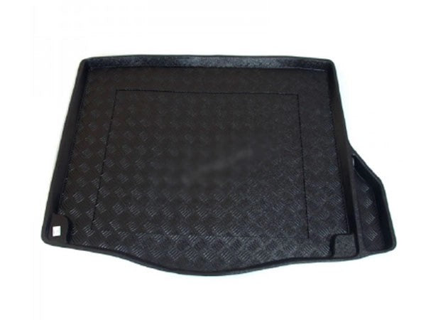 W117CLA2013-2018AftermarketBootTrayLiner
