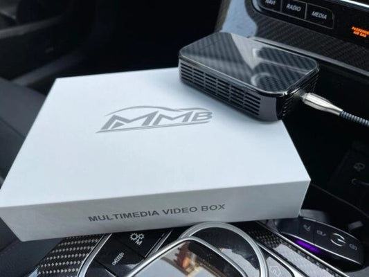 AppleCarPlay–MultimediaBox