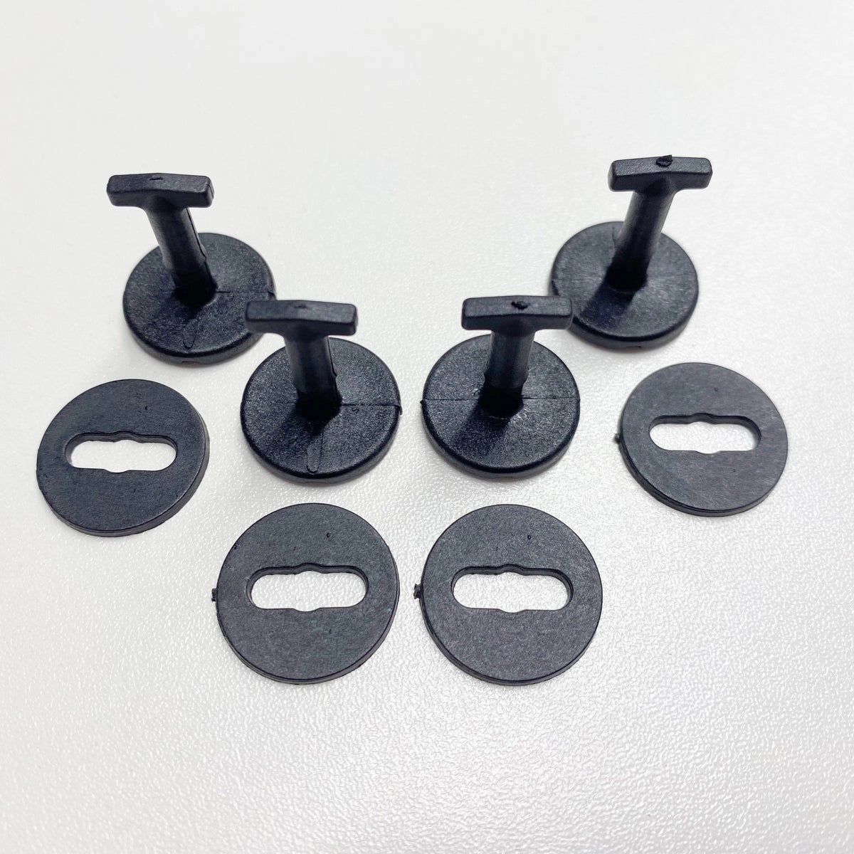 BMWCarMatFloorFixingClipSmallT(Setof4)