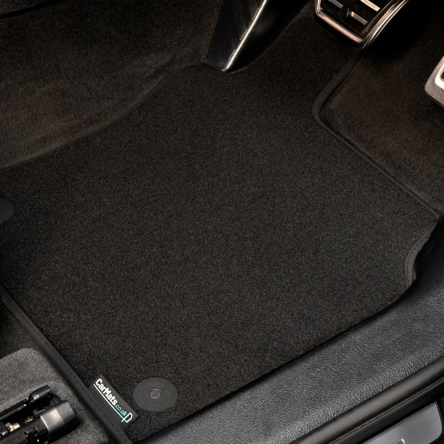 FordTransitCustomVan2015-2018VanMats(driverssideholesoffset)