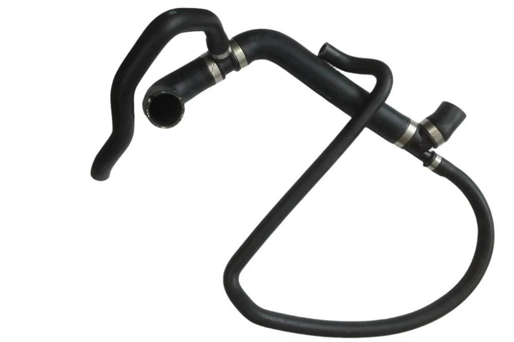 LANDROVERDEFENDER300TDIBOTTOMRADIATORHOSEPIPE-PCH119060.