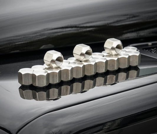 LandRoverDefender316GradeStainlessSteelCappedWheelNuts