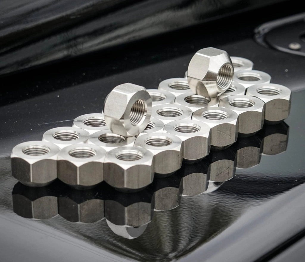 LandRoverDefender316GradeStainlessSteelWheelNuts