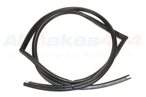 LANDROVERDEFENDER90/110RIGHTHANDFRONT(O/S/F)DOORSEAL-LR077687AM.