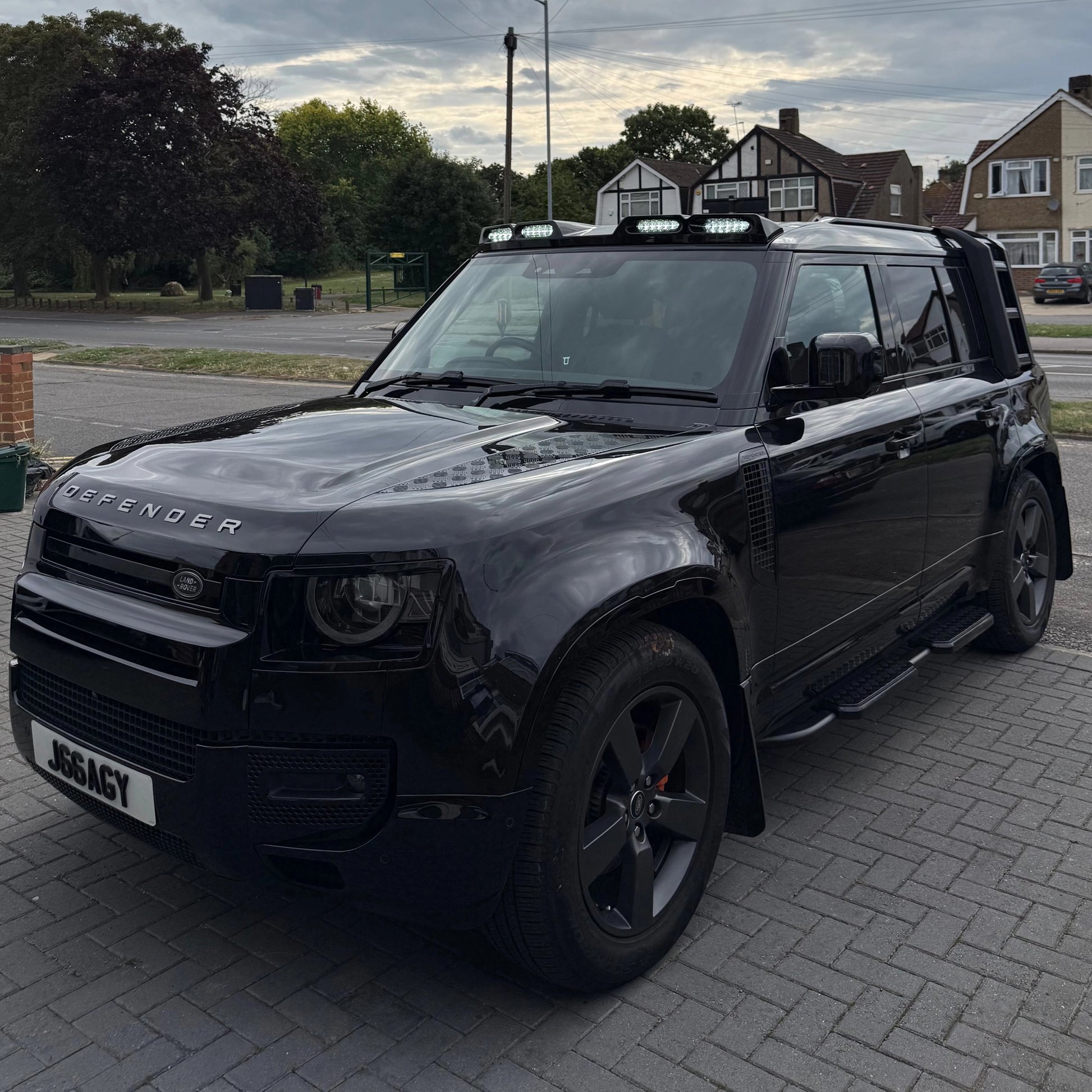 LandRoverDefender90110130RoofLight-Bar4LED2020+