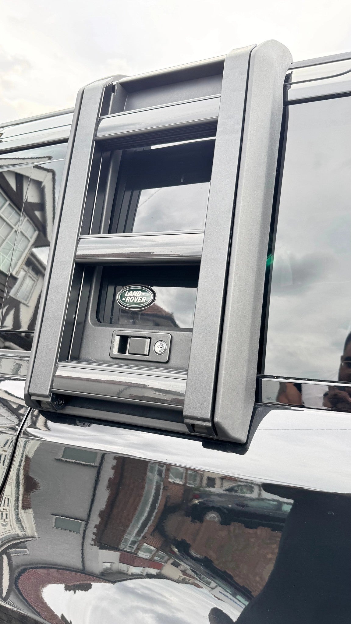 LandRoverDefender90110130SideLadder