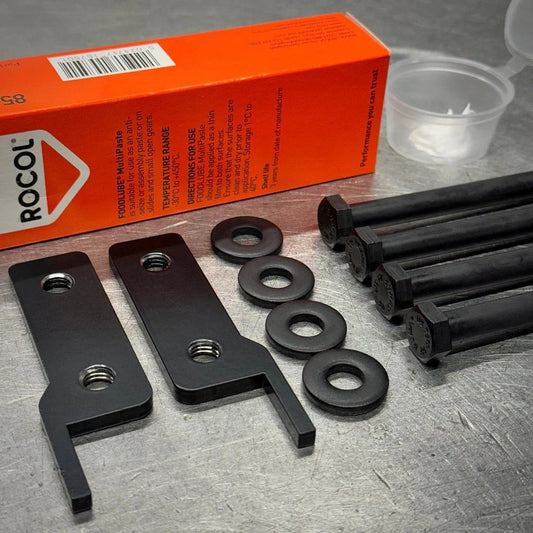 LandRoverDefenderBumax316StainlessSteelBumperFittingKit