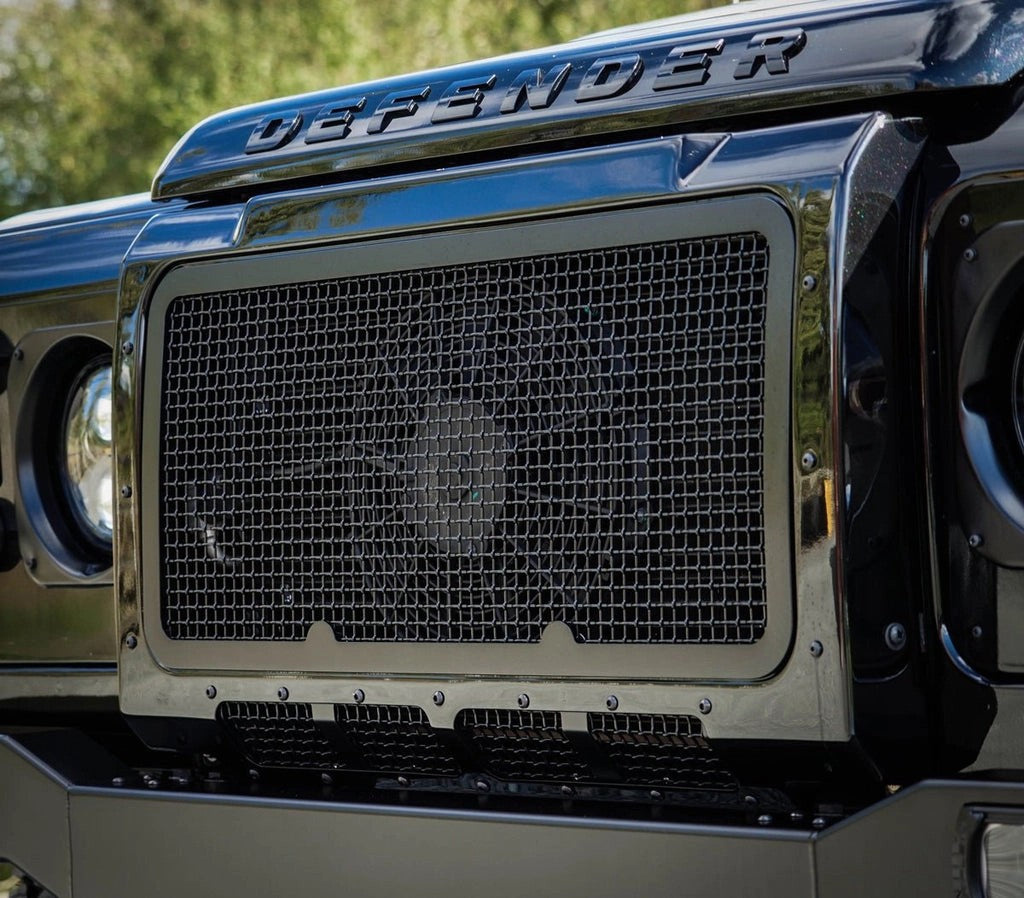 LandRoverDefenderStainlessSteelRecessedMeshFrontGrille