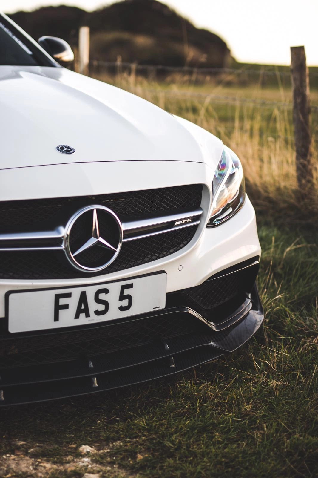 MercedesC63W205SaloonBrbsStyleCFFrontSplitter