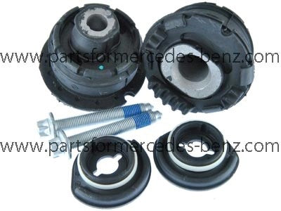 R230SL2001-2012RearSubframeMountingKit(Front)