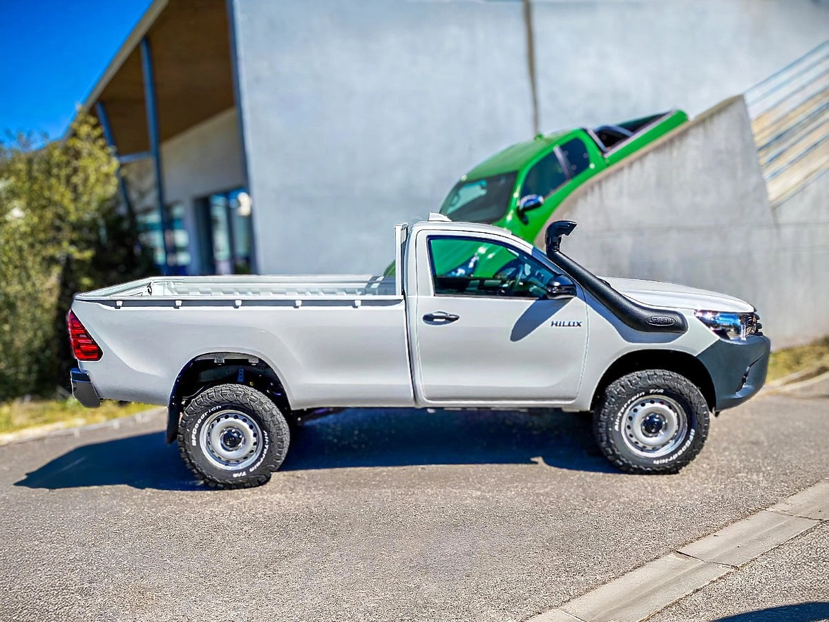 SnorkelSafari4x4-ToyotaHiluxRevoD4-D-narrowwings(singlecab)