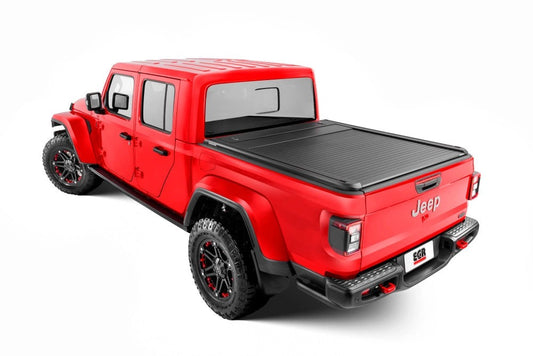 TonneauCoverEGRRollTracElectric-JeepGladiatorJT2019+