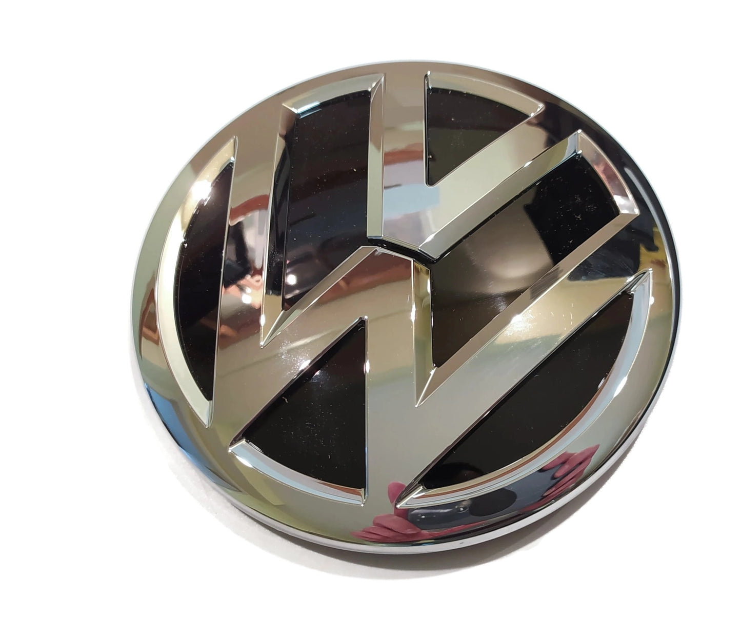VWCrafter2017–2024RearBadge(Black/BrightChrome)