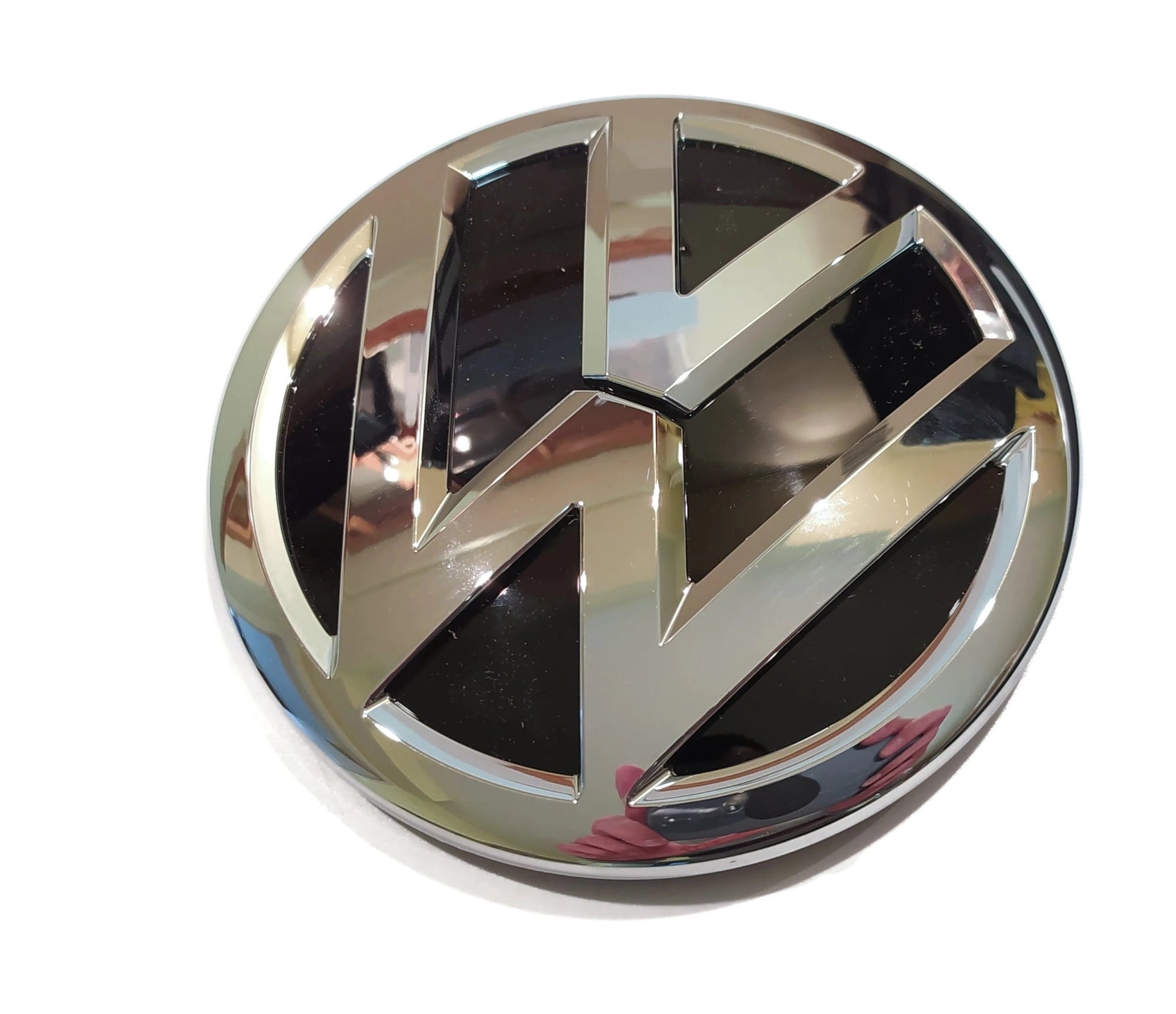 VWCrafter2017–2024RearBadge(Black/BrightChrome)