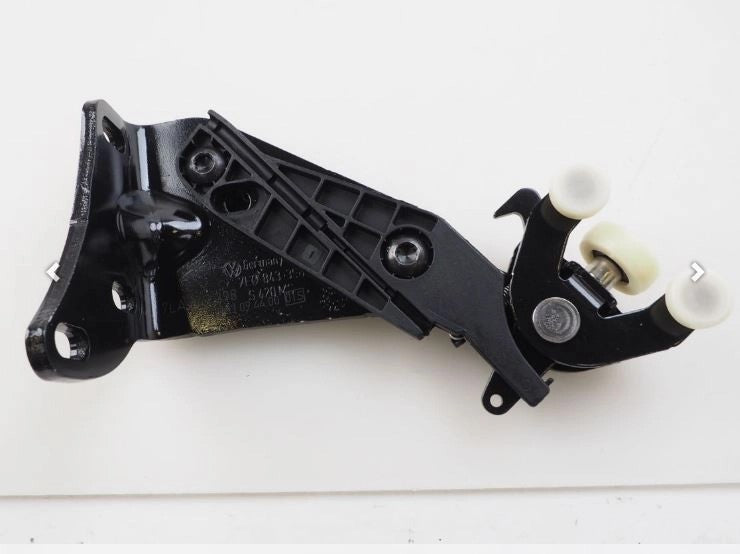 VWTransporter2008-2019LowerSlidingDoorRoller(Right)