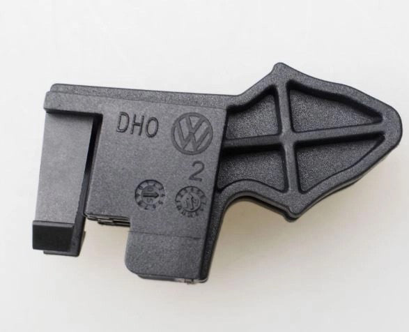VWTransporter2016OnwardsSeatLockingHook