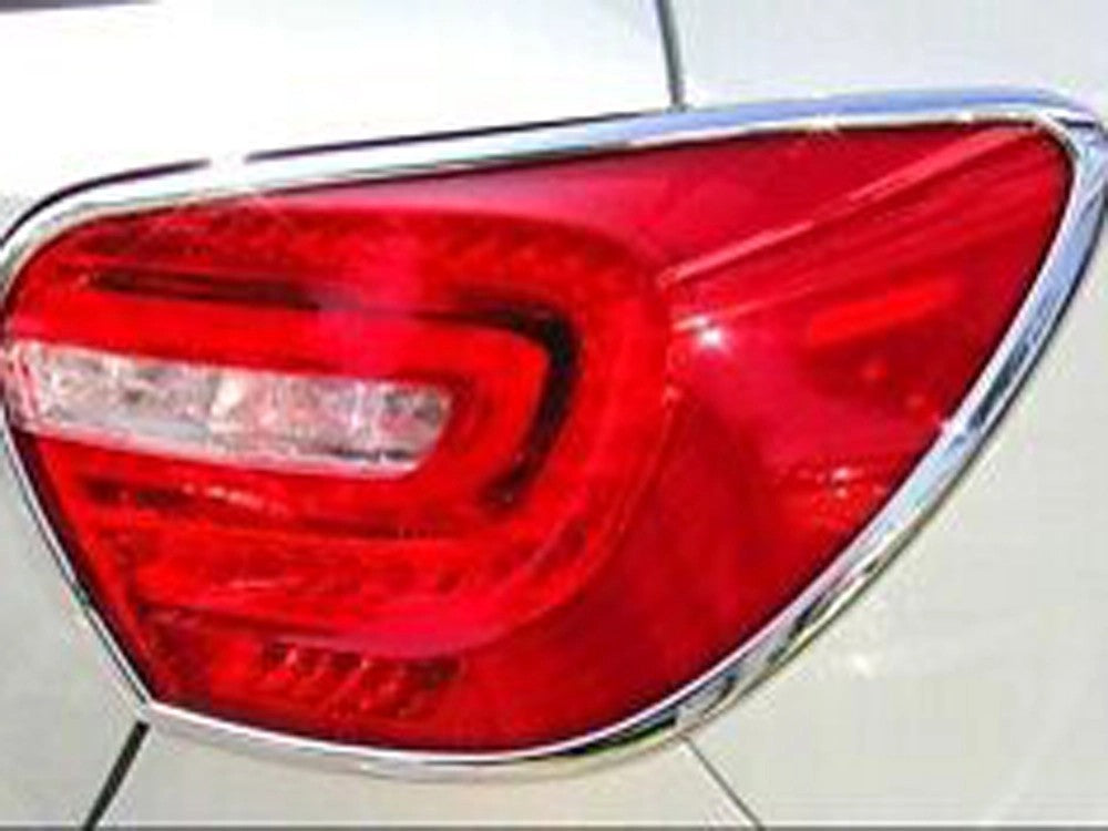 W176AClass2012-2018ChromeTailLightSurrounds(Pair)
