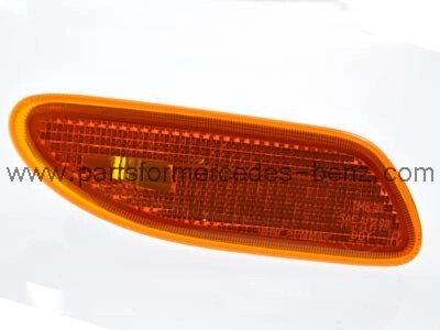 W203CClass2001-2007GenuineSideMarkerLamp(Right)