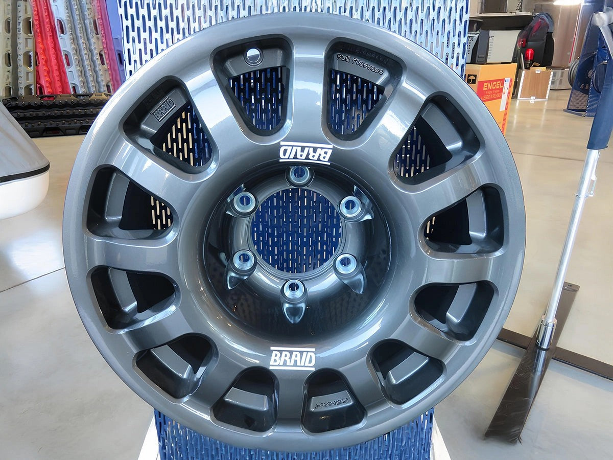 WheelAluBRAIDFullraceGrey7x166x139.7ET-25