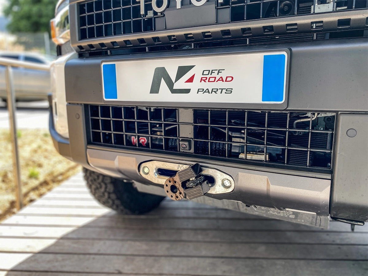 WinchmountingplateintegratedintotheoriginalbumperGDJ2502024+N4-Offroad